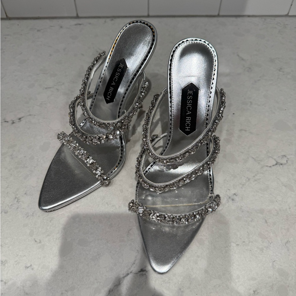 Jessica Rich Silver Strappy Heels